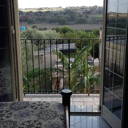 Villa Idyllic In With Shared Pool Mountain View Augusta